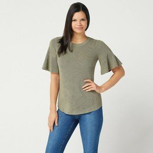 Women's Scoop-Neck Short Sleeve Sweater - Soft Olive